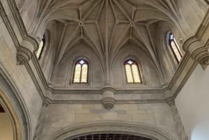 Santiago de Compostela: Hostal de los Reyes Católicos Tour