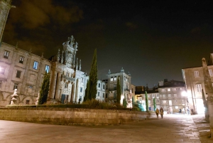 Santiago de Compostela: Land of Legends & Meigas Night Tour