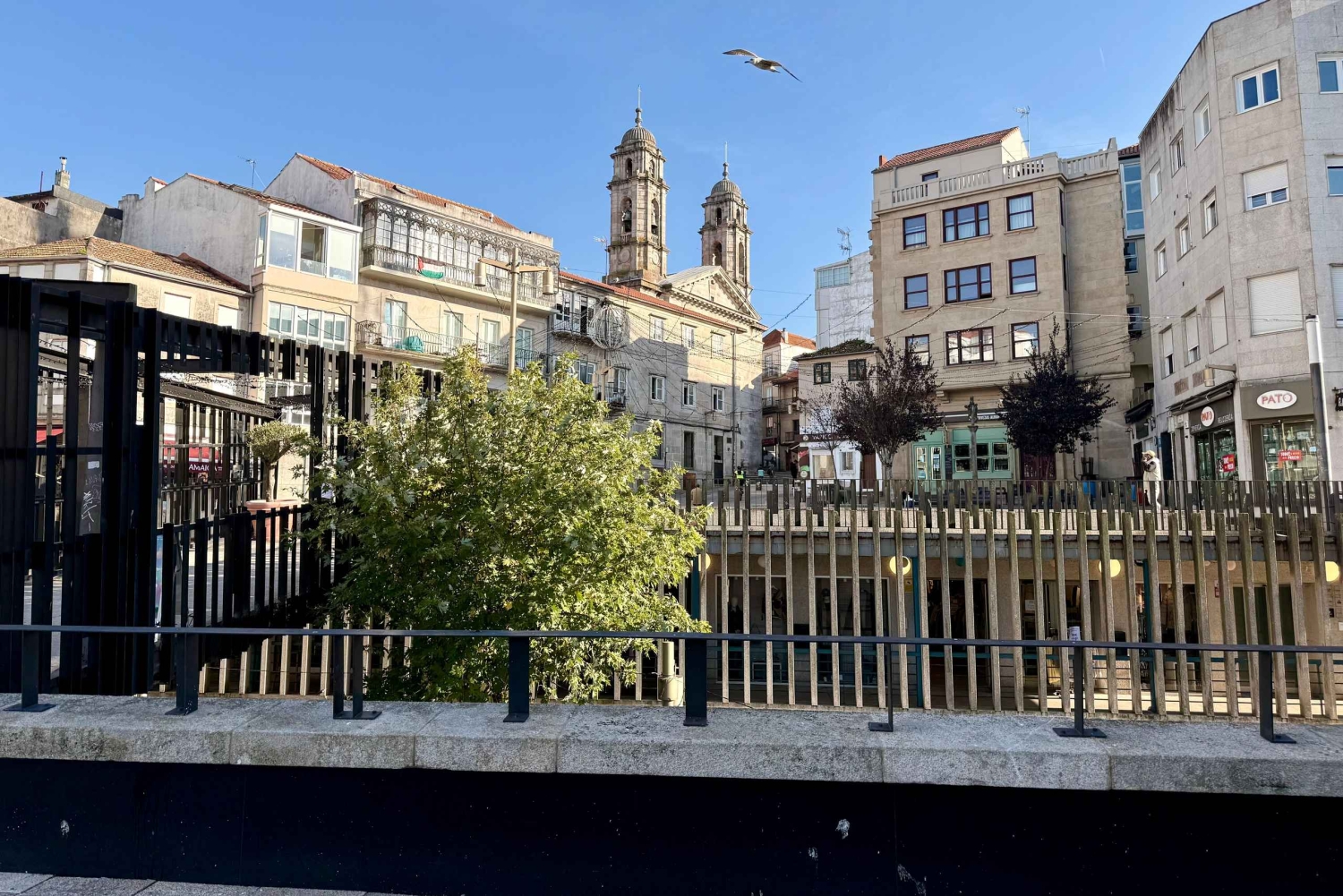 Vigo : visite privée à pied avec dégustation de bière ou de vin