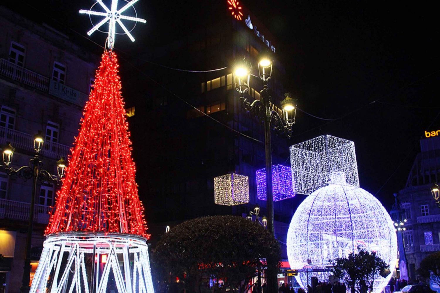 Galicia: Pontevedra & Vigo Christmas Lights Tour and Cruise
