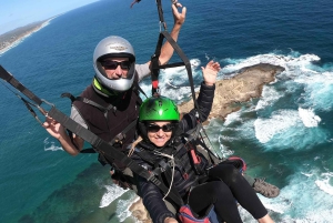 Eventyrlig tandem-paragliding-flyvning