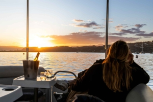 Knysnan kultainen tunti -veneristeily