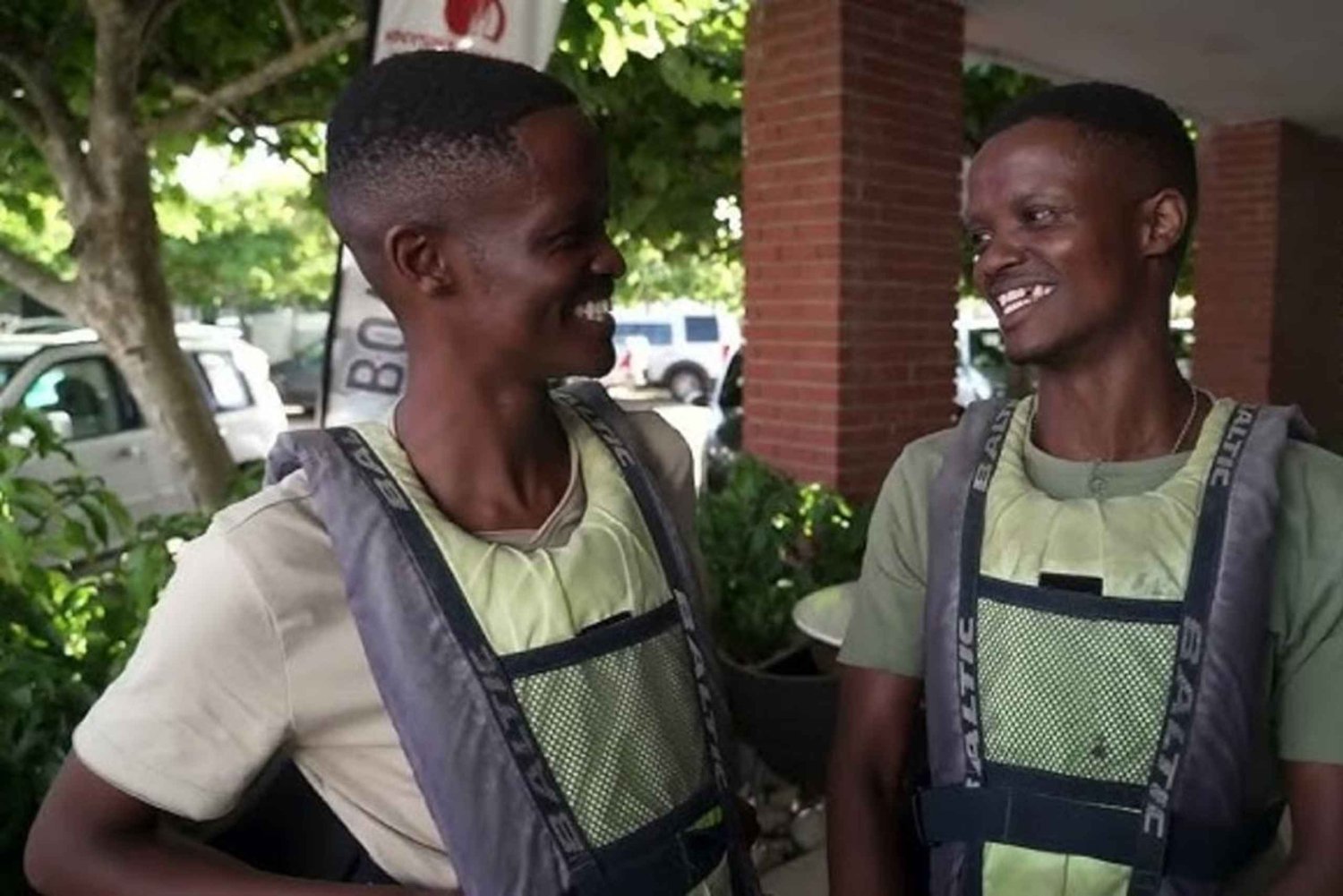 クニスナ カヤック レンタル