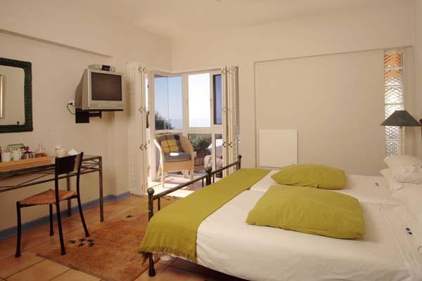 Periwinkle Lodge Guest House