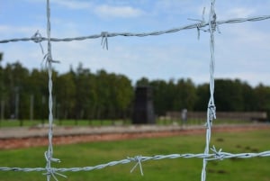 TUTTI I GIORNI Campo di concentramento di Stutthof con tour extra di Danzica