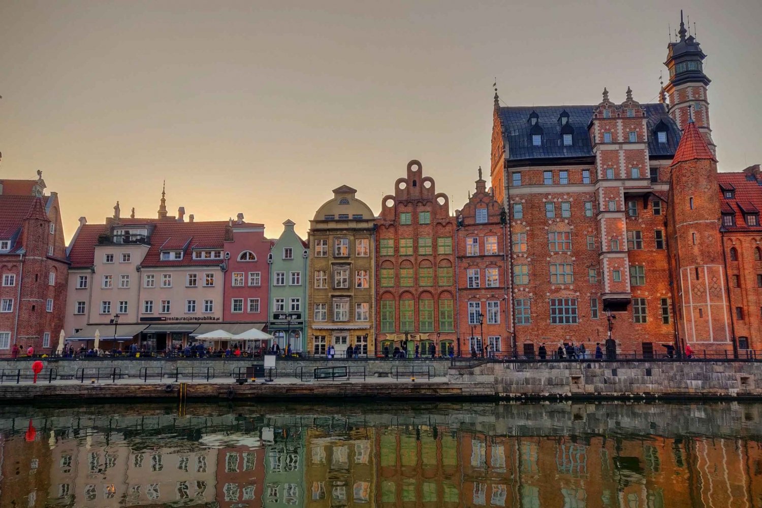 Gdańsk: City Sights and History Guided Walking Tour