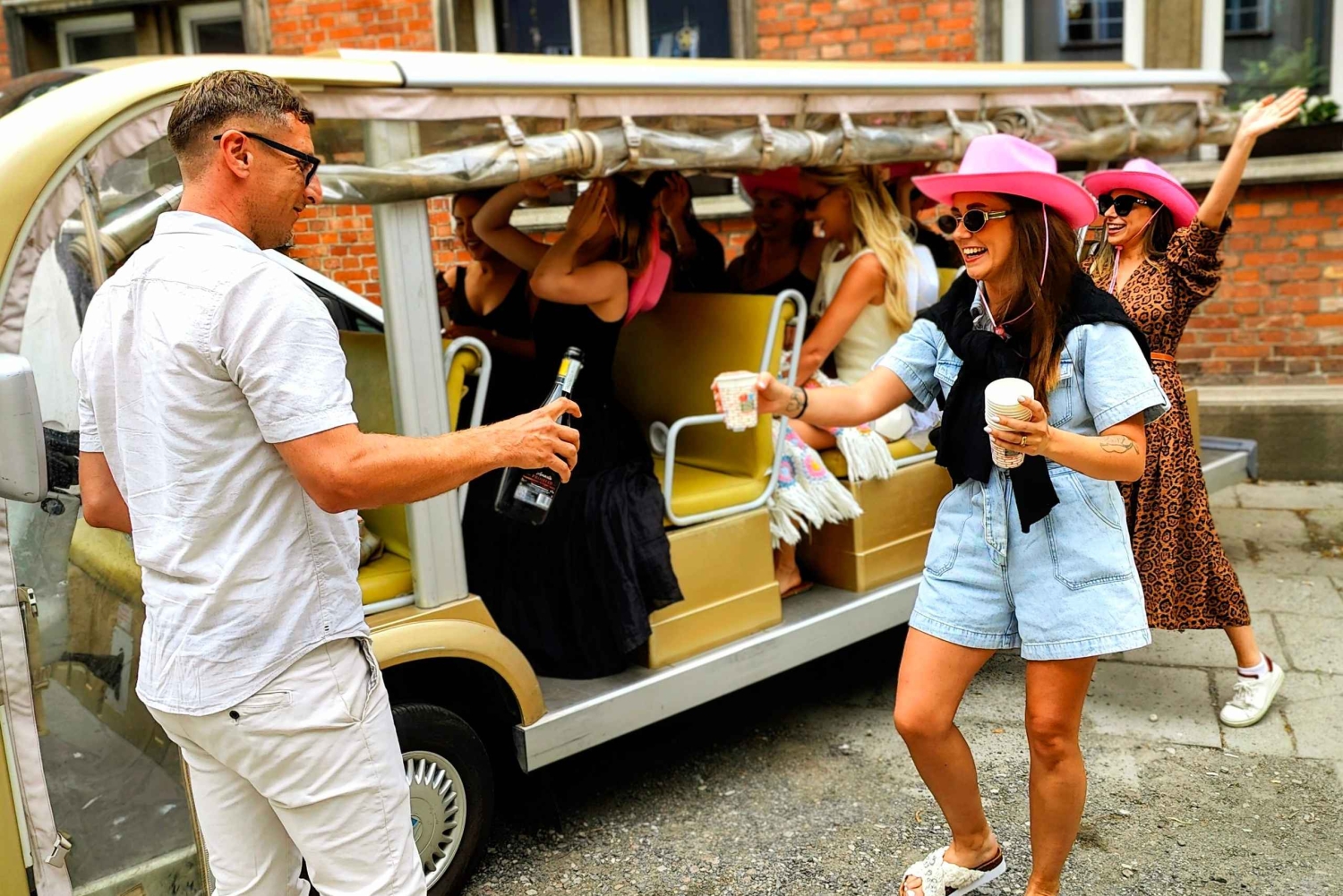 Gdansk: Tour guiado na cidade em carro de golfe, partilhado ou particular