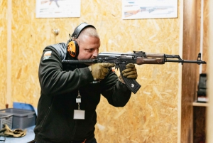 Gdansk: Extreme Gun Shooting Experience with Transfers