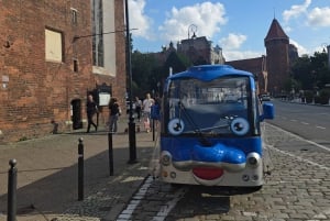 Gdansk:Gdansk Shipyard with Gradowa Hill by Golf cart