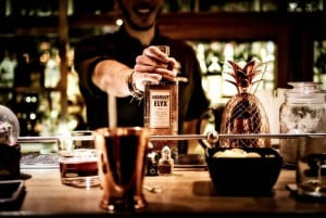 Lendas e Cocktails de Gdansk: Contos Históricos e Degustação