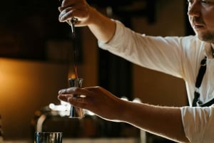 Lendas e Cocktails de Gdansk: Contos Históricos e Degustação