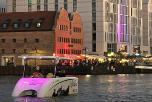 Gdańsk: Motława River Eco Cruise at Sunset with Prosecco