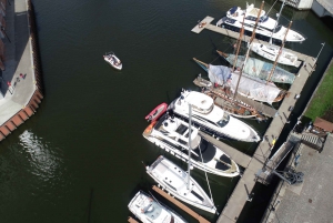 Gdańsk: Motlawa River Yacht Cruise
