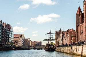 Gdańsk: Motlawa River Yacht Cruise