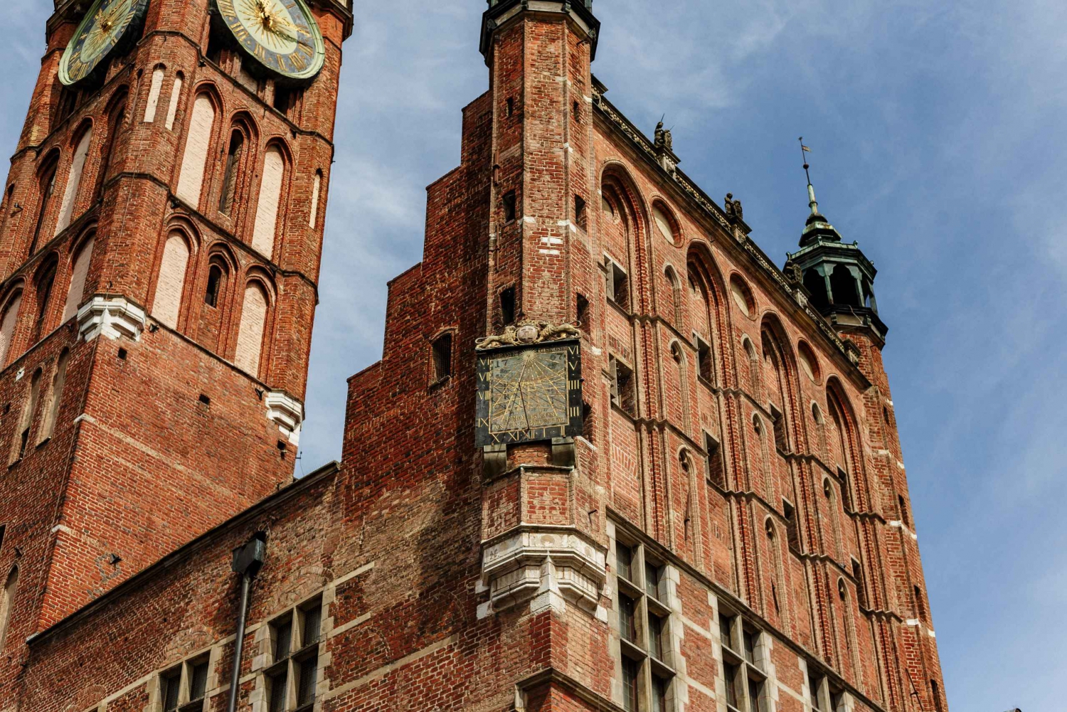 Gdansk Outdoor Escape Game: The Watchmaker's Curse