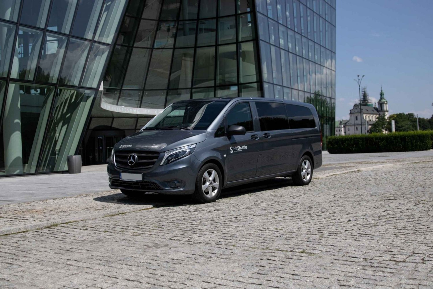 Gdansk: Private Transfer from Airport (GDN) to City Center