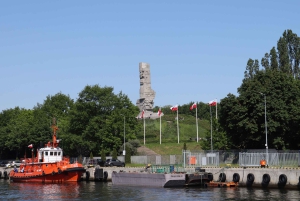 Gdańsk: Private Westerplatte Cruise with a Glass of Prosecco