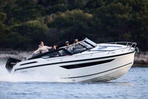 Gdańsk: Private Westerplatte Cruise with a Glass of Prosecco
