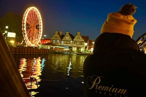 Gdansk: Scenic Evening Yacht Cruise with Prosecco