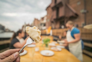 Gdańsk: Rejs po stoczni i porcie z degustacją pierogów
