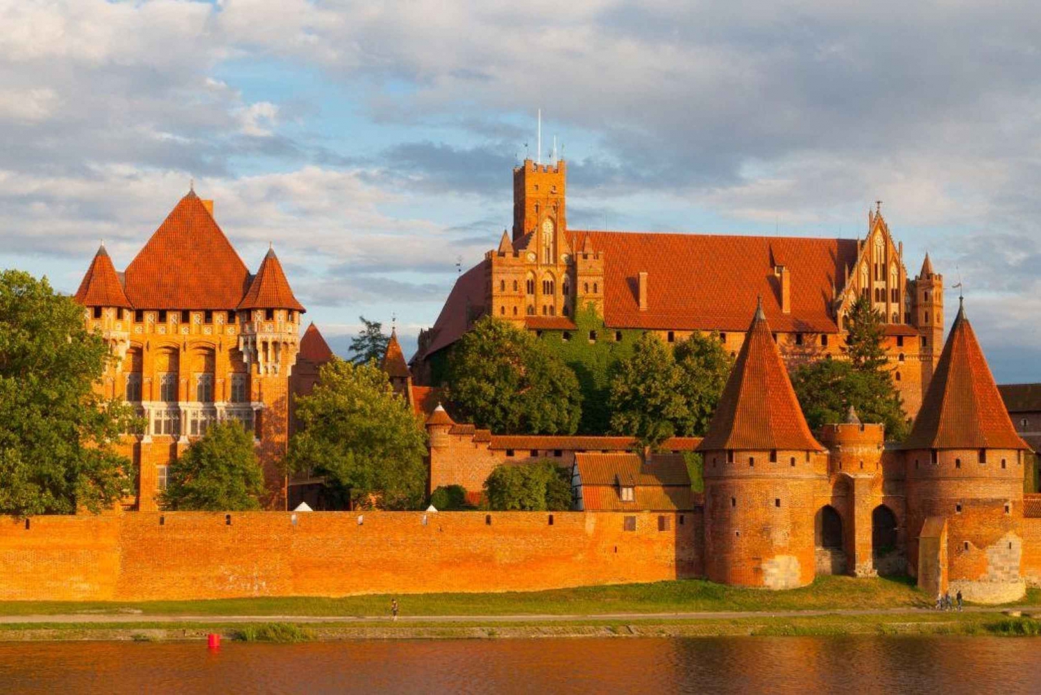 Gdansk: Omvisning i Stutthof konsentrasjonsleir og Malbork slott