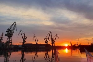 Gdańsk: Rejs o zachodzie słońca na zabytkowej polskiej łodzi
