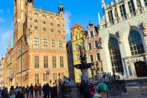 Gdańsk : visite privée à vélo de Wrzeszcz et du quartier des chantiers navals