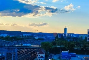 Gdańsk : visite privée à vélo de Wrzeszcz et du quartier des chantiers navals