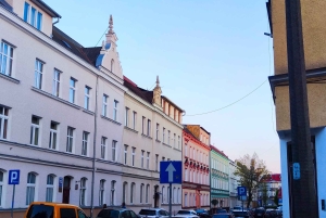 Danzica: tour privato in bici di Wrzeszcz e del quartiere dei cantieri navali