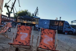 Danzica: tour privato in bici di Wrzeszcz e del quartiere dei cantieri navali