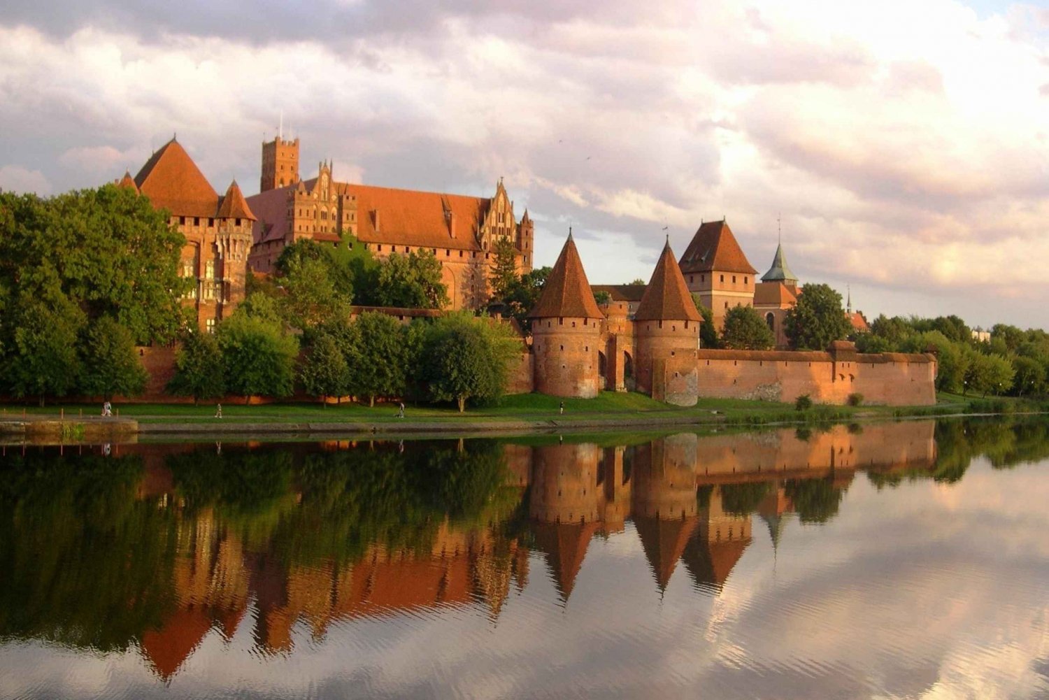 Transporte particular para o Castelo de Malbork saindo de Gdansk