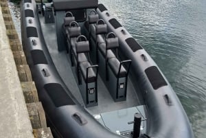 Um dos barcos mais rápidos da Baía de Gdańsk. Você deve conferir! em Sopot