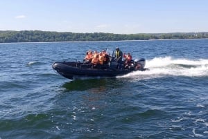 Um dos barcos mais rápidos da Baía de Gdańsk. Você deve conferir! em Sopot