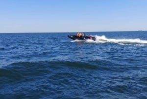 Um dos barcos mais rápidos da Baía de Gdańsk. Você deve conferir! em Sopot