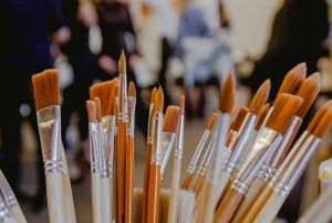 Painting and wine with live concert in Gdańsk!