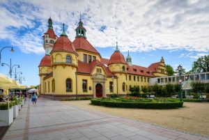 Sopot’s Seaside Charms: A Guided Walking Tour