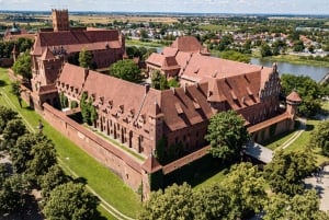 Danzica: Tour del Castello di Malbork e della Westerplatte con pranzo locale