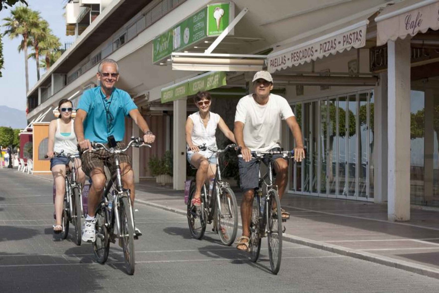 Bike Tour of Marbella: Old City, Harbor, Parks