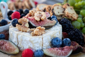 Sotogrande: Styling af udendørs picnic med tapas.