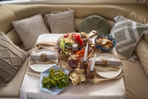 Sotogrande: Styling af udendørs picnic med tapas.