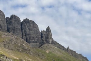 From Edinburgh: 3-Day Highlands, Isle of Skye & Castles Tour