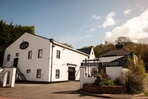 From Edinburgh: Discovering Malt Whisky Day Tour with Entry