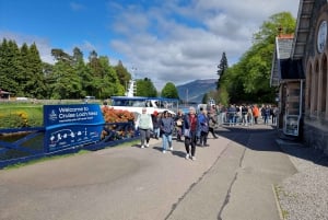 From Edinburgh: Loch Ness Private Day Tour with Transfers