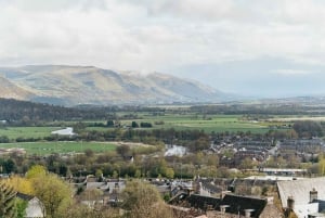 From Glasgow: Stirling Castle & Loch Lomond Tour with Cruise