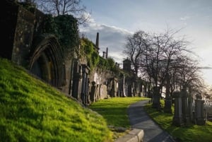 Glasgow: Capture the most Photogenic Spots with a Local