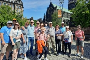 Glasgow: City Center Guided Walking Tour