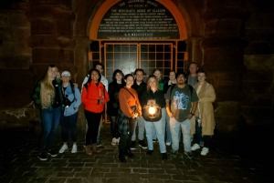 Glasgow: Ghouls, Ghosts & Gruesome Tales Guided Walking Tour