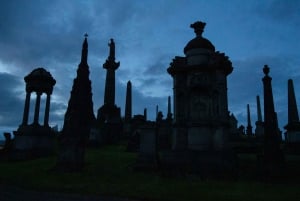 Glasgow: Ghouls, Ghosts & Gruesome Tales Guided Walking Tour