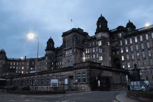 Glasgow: Ghouls, Ghosts & Gruesome Tales Guided Walking Tour