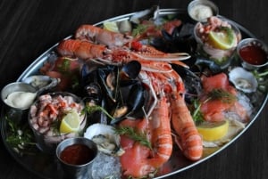 Glasgow: Luxury Seafood Platter at Scottish Restaurant